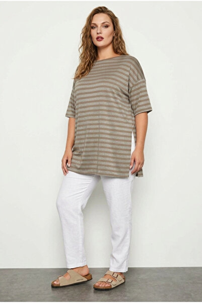 Stil Diva Tricou din Lycra cu mânecă scurtă, cu guler, cu dungi și fante late...