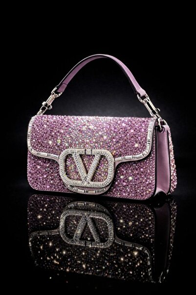 mothers dream حقيبة فاخرة من جلد اللامع مرصعة بالكريستال من لويس فويتون - إصد...