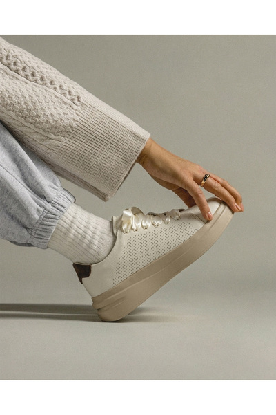 Tellus Women's Leather Sport Shoes, Comfort & Trendy, W595033