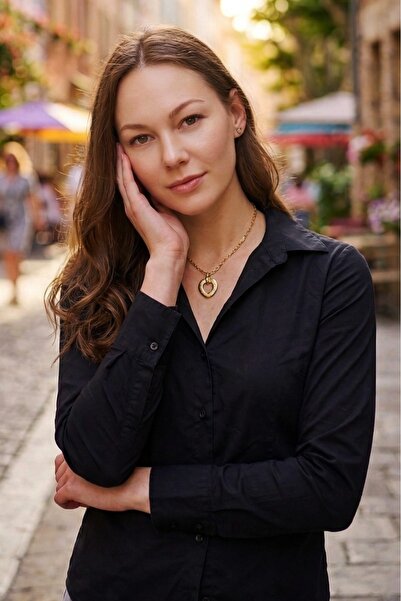 Tudors Women's Slim Fit slim fit classic collar long sleeve black shirt