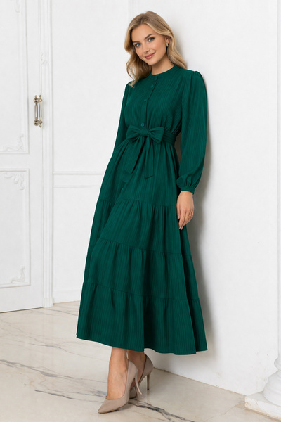 benguen فستان مزين بأزرار باللون الأخضر الزمردي - 2024