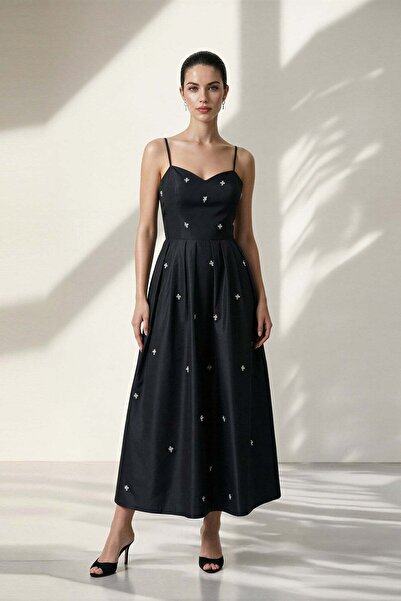 Setre Siyah Tafta Kumaş İnce Askılı Taş Detaylı Rahat Kesim Elbise