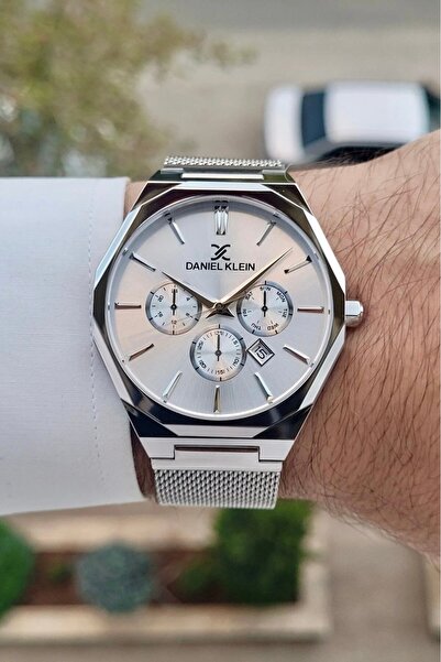 Daniel Klein Men's Wrist Watch with Dial Black Band Silver Color Automatic Ca...