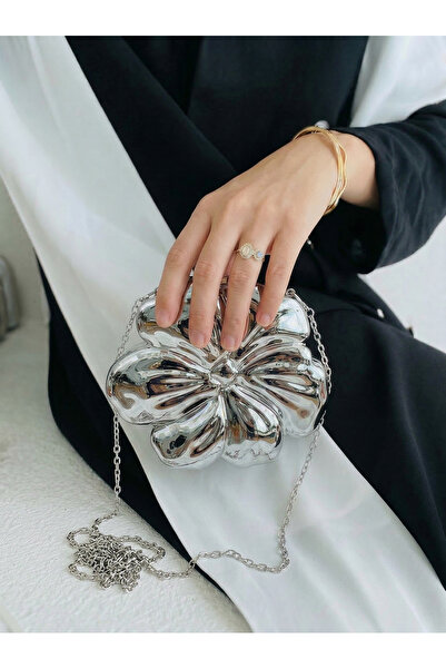 Çanta Trend Μεταλλική βραδινή τσάντα φόρεμα σε σχήμα λουλουδιού με μακριά αλυ...