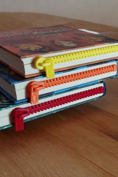 Doa Koleksiyon Colorful Decorative Bookmark with Zipper Design