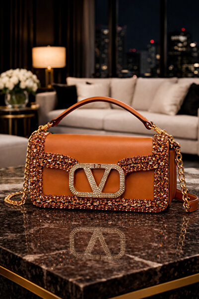 mothers dream ✨ حقيبة فاخرة من جلد مرصعة بأحجار الكريستال من لويس فويتون - إص...
