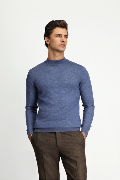 Kiğılı سترة تريكو أساسية محبوكة من الصوف بقصة عادية وياقة نصف دائرية