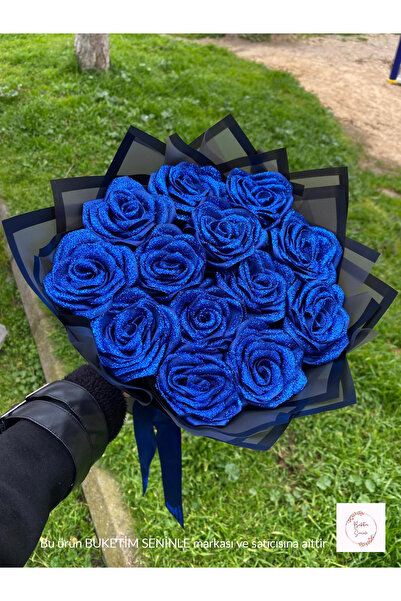 Buketim Seninle 13'lü Lacivert Simli Solmayan Gül Buketi, Saten Çiçek, Arkada...