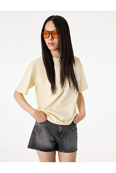 Koton Άνετο μπλουζάκι με κοντό μανίκι και λαιμόκοψη ποδηλάτου, από βαμβάκι με...