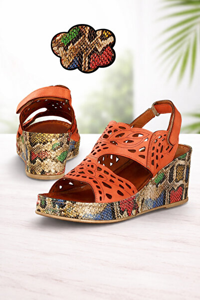 İNZE AYAKKABI Нар Цветок Лазерно изрязан от естествена кожа Сандали с подплат...
