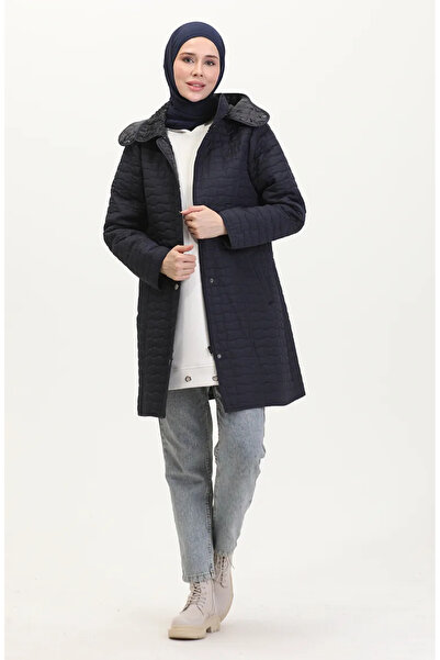 sefamerve معطف مبطن مقاس كبير بغطاء رأس 6132-03 أزرق داكن