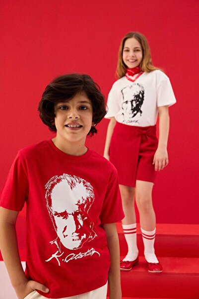 DeFacto 23 Nisan Short Sleeve T-Shirt (26 SM)