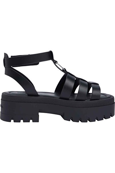 Tommy Hilfiger Kadın Marka Logolu Şık Görünümlü Rahat Tabanlı Günlük Kullanım...