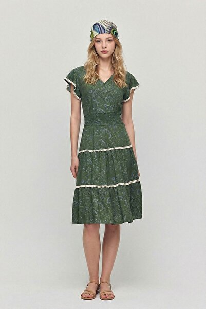 loia Γυναικείο φόρεμα χακί με λαιμόκοψη V και ραβδώσεις με φλοράλ σχέδιο, καλ...