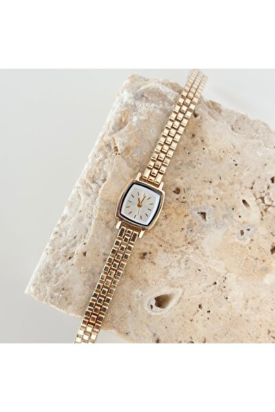 Vesce Atelier Palov Gold Saat Byaz