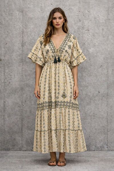 Generic Maxi dress with short sleeves and elegant embellishment