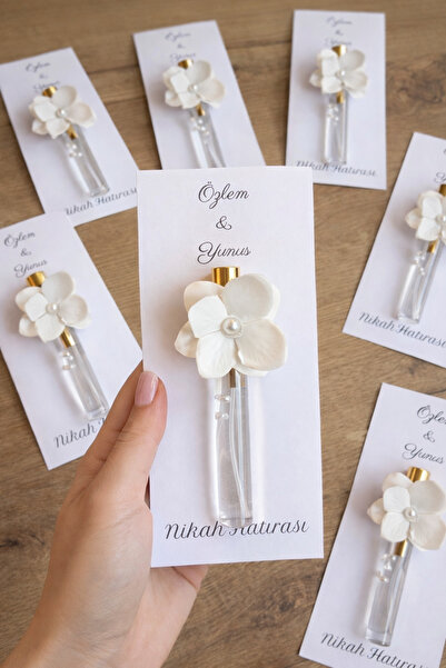 Defne 10 adet kuşe kâğıt üzeri ıslak ortanca yaprağı detaylı fısfıs sprey kol...