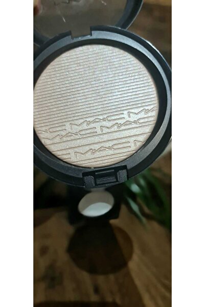 MAC20 iluminator Extra Dimension m.a.c.