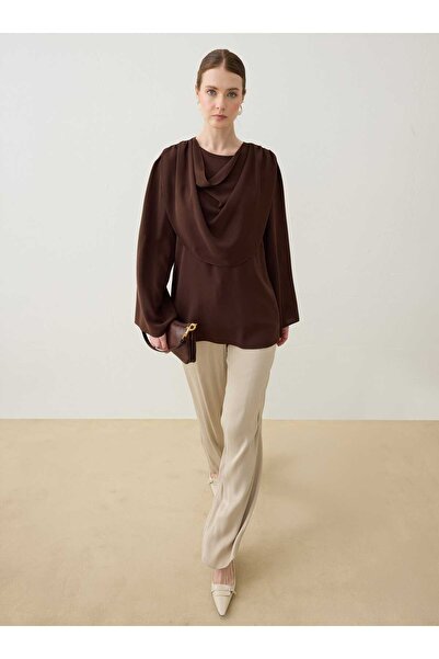 Refka Bluză/Cămașă cu guler tip Degaje din țesătură crep - Maro -
