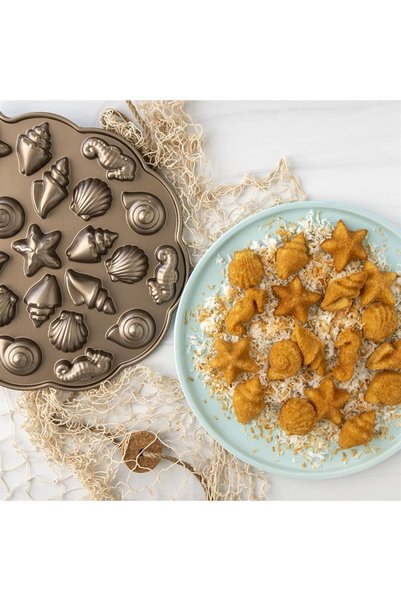 Nordic Ware Mini Seashells Cake Mold