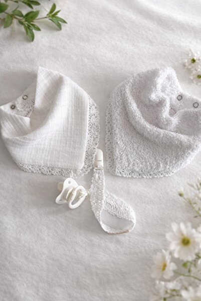 LUMİBABY BUTİK %100 pamuk dantelli yakalık emzik askısı seti