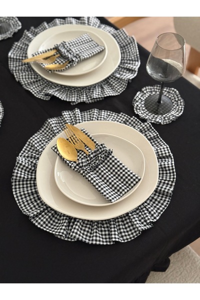 KaiAtelier 2Li Dama Round Ruffled Linen Placemat / American Service
