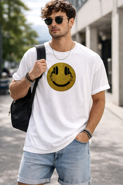ArtYus Smile Headphones Printed Unisex Oversize T-Shirt – Modern Emoji Graphi...