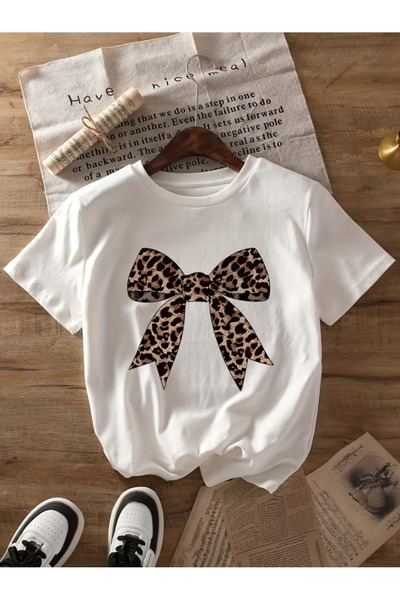 LİNA06 Leopard Bow Graphic Print T-shirt, Short Sleeve Round Neck Casual Top