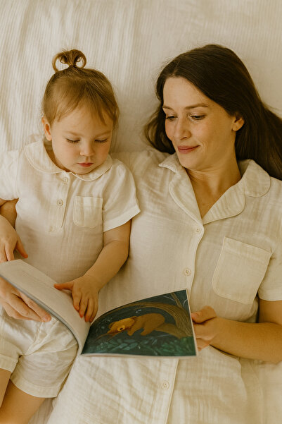 Silence Bebe Yaka Yetişkin Anne - Çocuk Müslin Pijama Takımı Kısa Kollu + Şort %100 Pamuklu