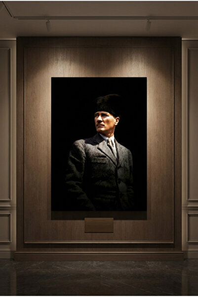 Lona Sanat Mustafa Kemal Atatürk Gölge Işıklı Portre Tablo – Premium Siyah Fo...