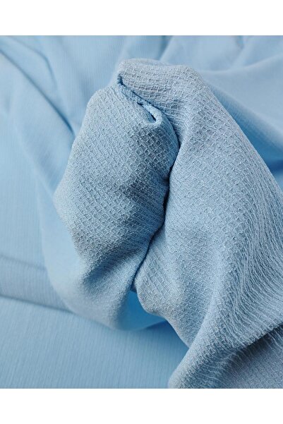 Kumaş Parça Țesătură din jerseu ondulat de culoare albastru deschis 160x220cm