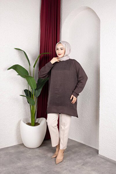 QUAWEAR Crew Neck Tunic with Side Zippers and Slits on the Front in Silk Cupr...