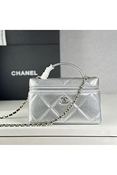 Chanél Caviar Quilted Top Handle Slim Vanity With Chain