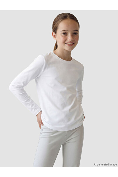 LC Waikiki Nevavm Basic Girls' T-Shirt with Oval Collar