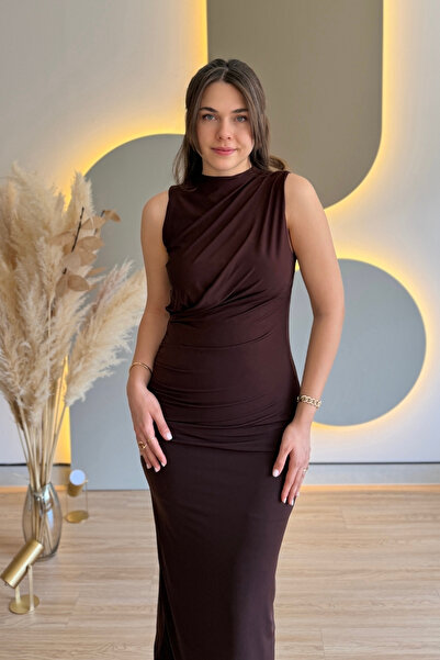 Aventien Zero Sleeve Draped Slit Brown Dress
