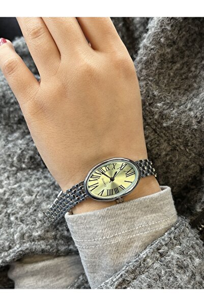 Quest Selvarion Oval Steel Case Green Dial Silver Metal Band 1 Atm Water Resi...
