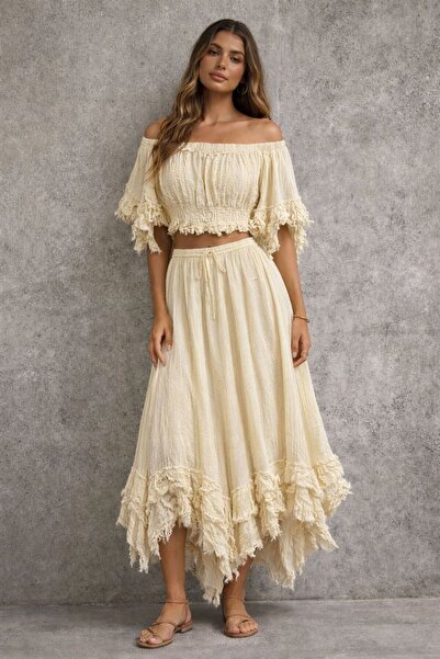 Generic Midi skirt set with an off-shoulder top