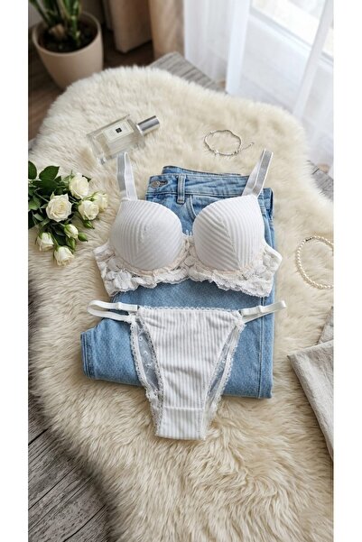 hepimiz alalım Elegant Lace Detailed Supportive Bra and Panty Set – Ecru