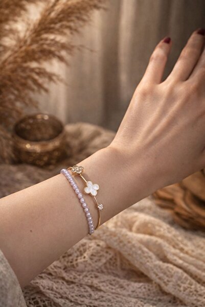 Lumiva accessories İnci Detaylı Yonca Figürlü Gold Kelepçe Bileklik