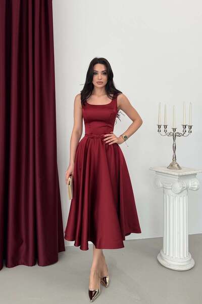 Serica Moda Burgundy Square Neck Strap Belted Satin Midi Evening Dress