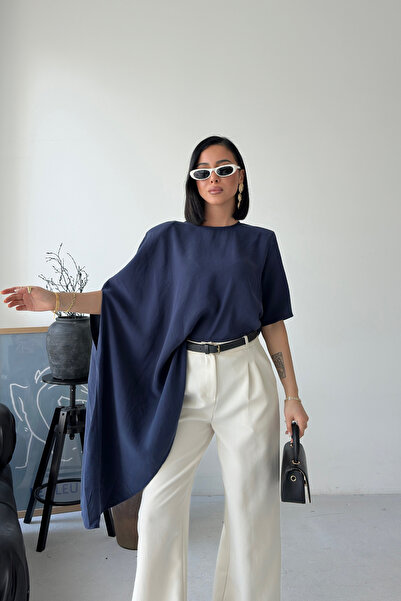 Sorridi Asymmetrical Cut Tensel Fabric Blouse