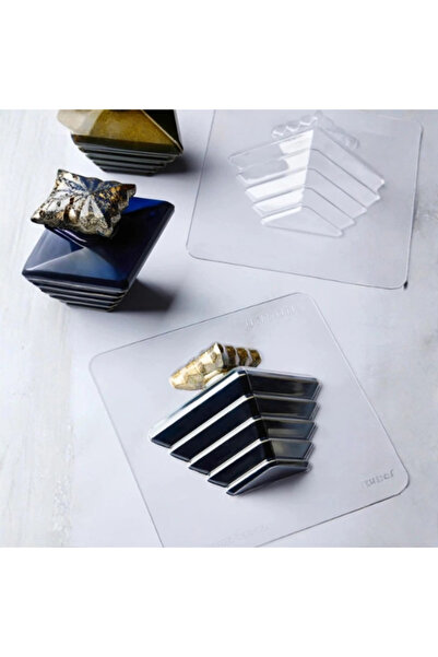 Pavoni Liberty Chocolate Plastic Mold, Perfume Bottle, 122×94×103mm