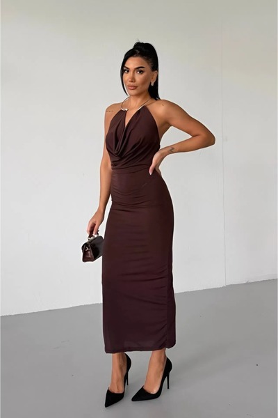 Varyete Women's Degaje Collar Accessory Detailed Slit Evening Dress