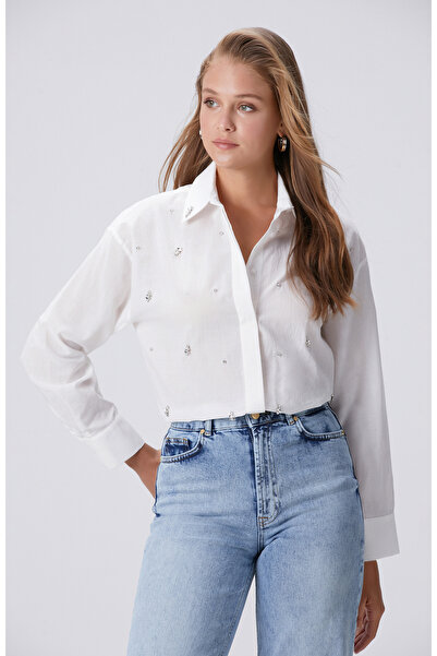 Network Beyaz Dağınık Taş İşlemeli Cep Detaylı Gömlek
