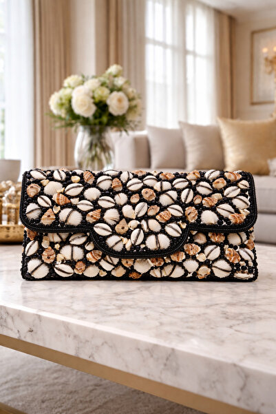 mothers dream Luxury Cowrie Shell Icon Clutch Bag