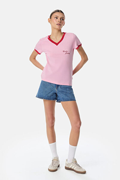 Cardio Bunny V-neck T-Shirt