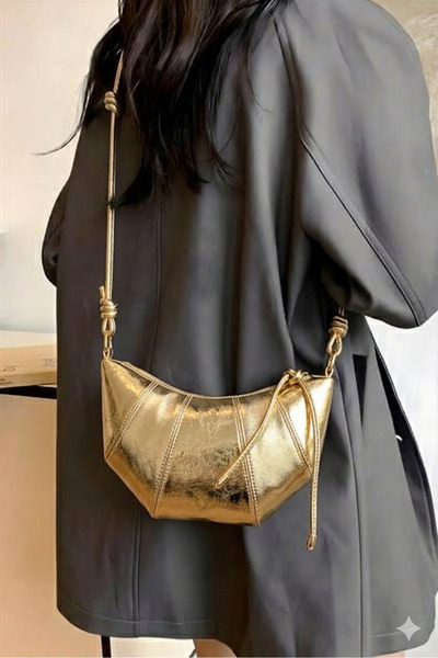 Melos Butik Γυναικεία τσάντα ώμου και χιαστί με λεπτομέρεια από χρυσό κορδόνι...