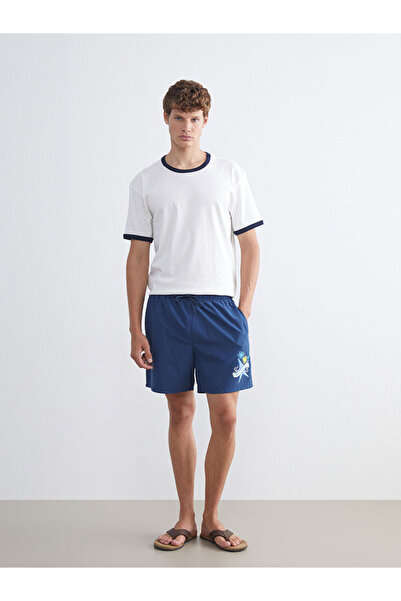 LC Waikiki شورت سباحة رجالي قصير باللون الأزرق الداكن مطبوع عليه سبونج بوب