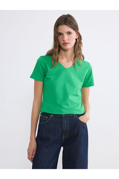 LC Waikiki Πράσινο γυναικείο μπλουζάκι με λαιμόκοψη σε σχήμα V