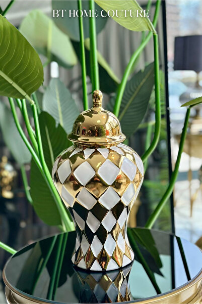 vazo BEYAZ DAMA GOLD DETAYLI KÜP